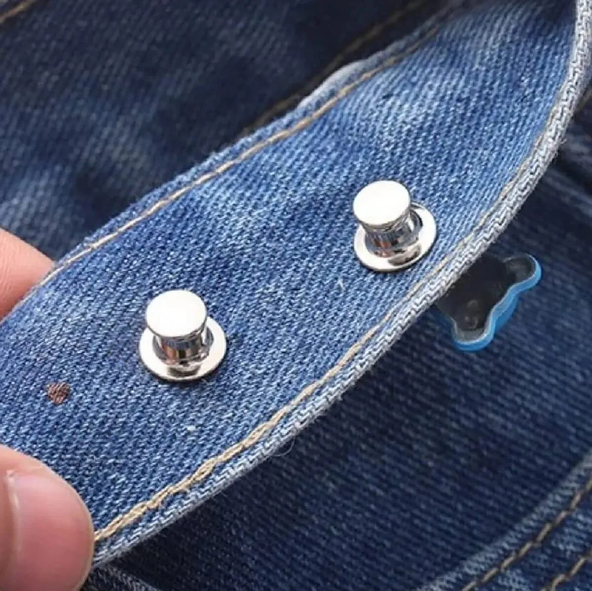 1 Pair Clothes Accessories - Image 2