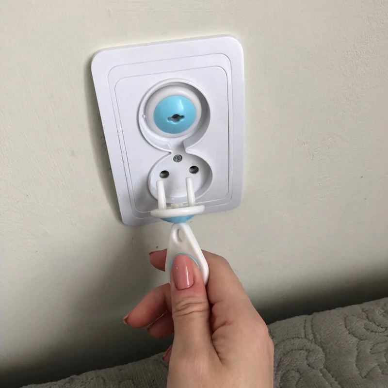 6PCS + 1 Key Socket Cover EU Plug - Image 4