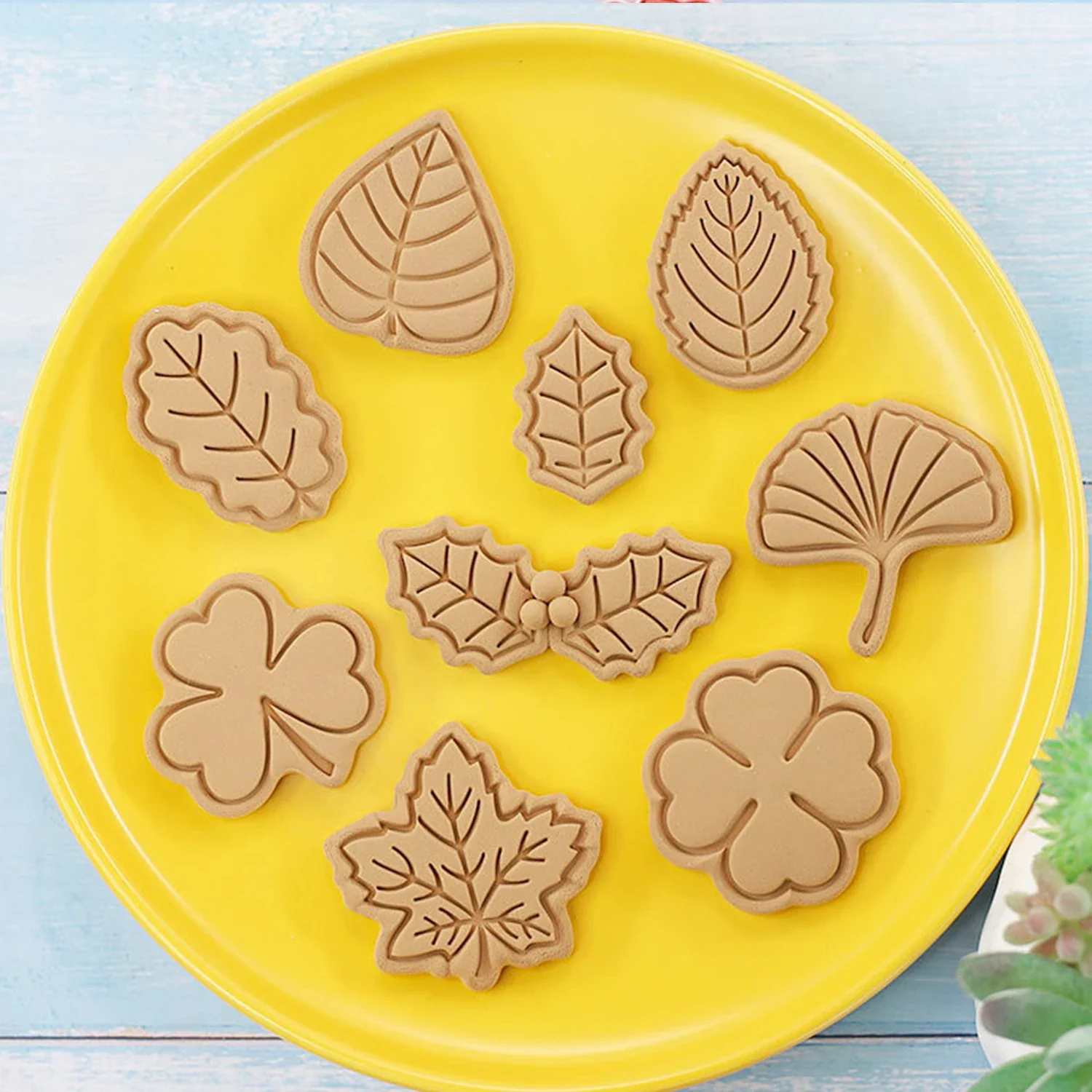 8PCS Leaf Cookies Mold Cutter - Image 4