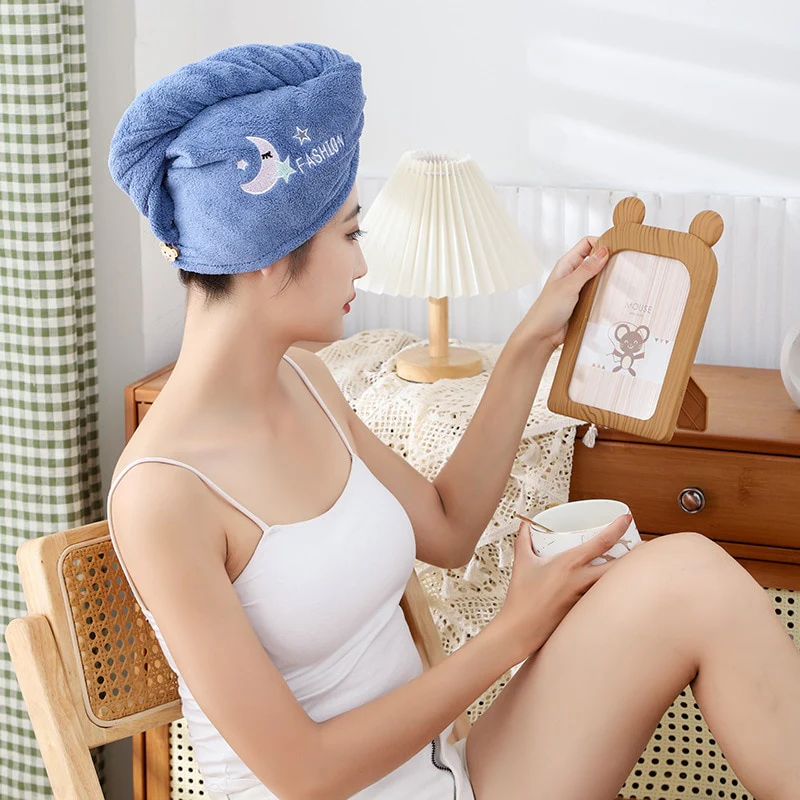 Absorbent Hair Drying Towel - Image 9