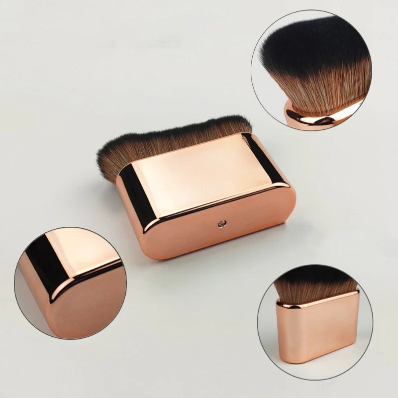 Big Foundation Face Brush - Image 6
