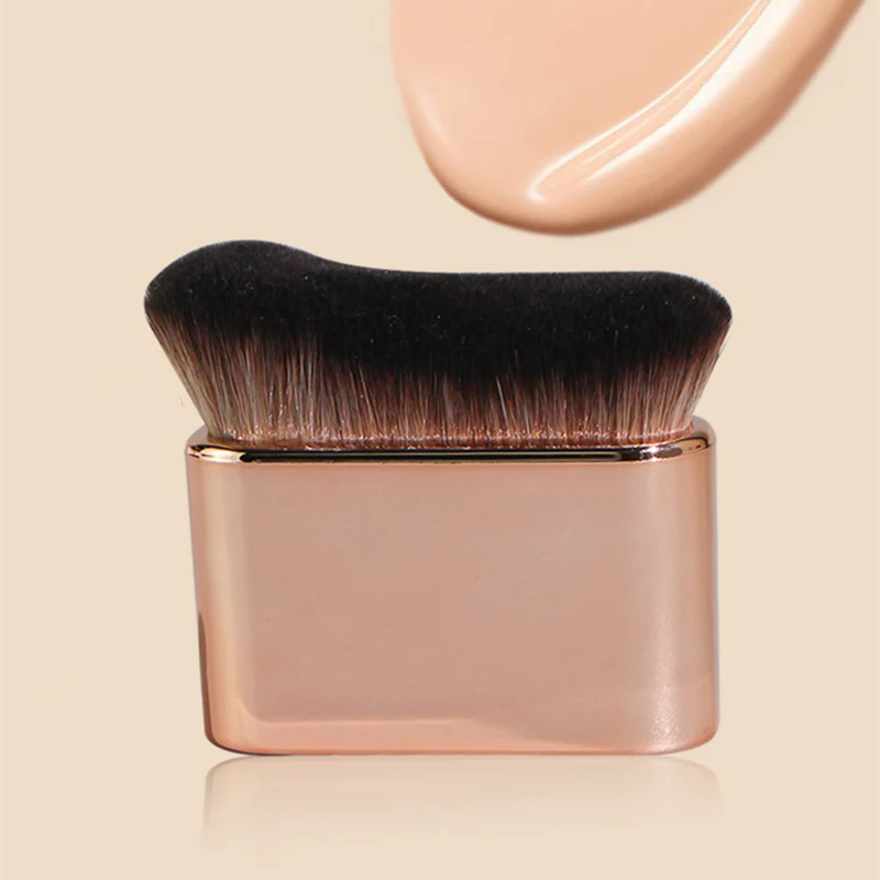 Big Foundation Face Brush - Image 9