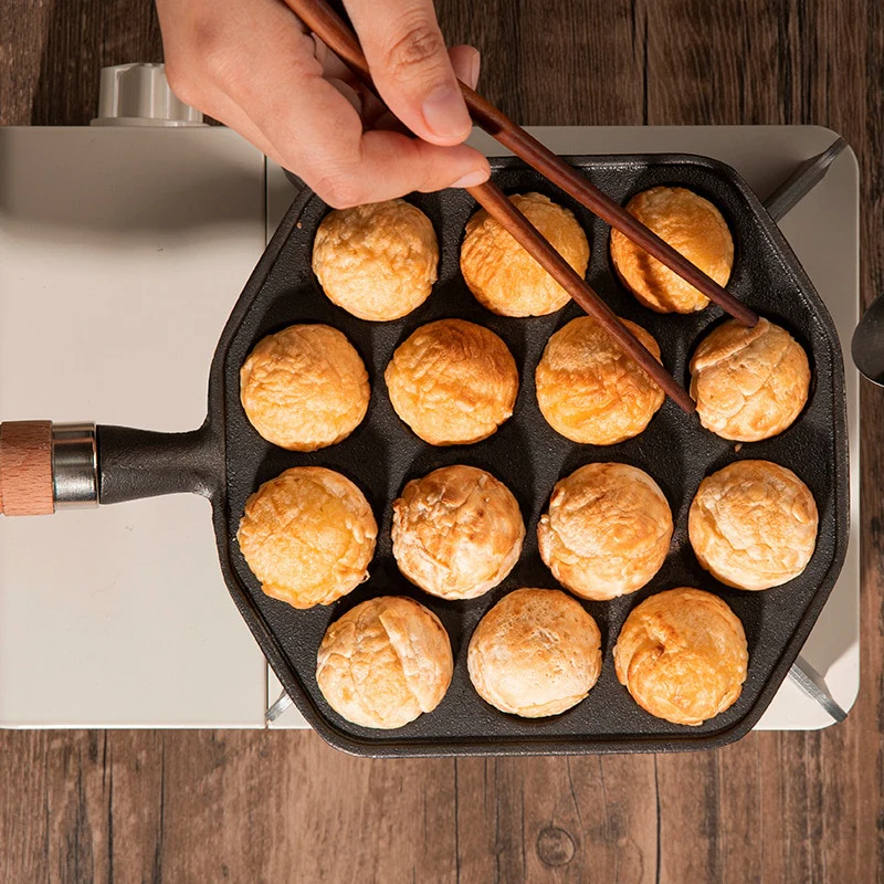 Cast Iron Takoyaki Frying Pan - Image 4