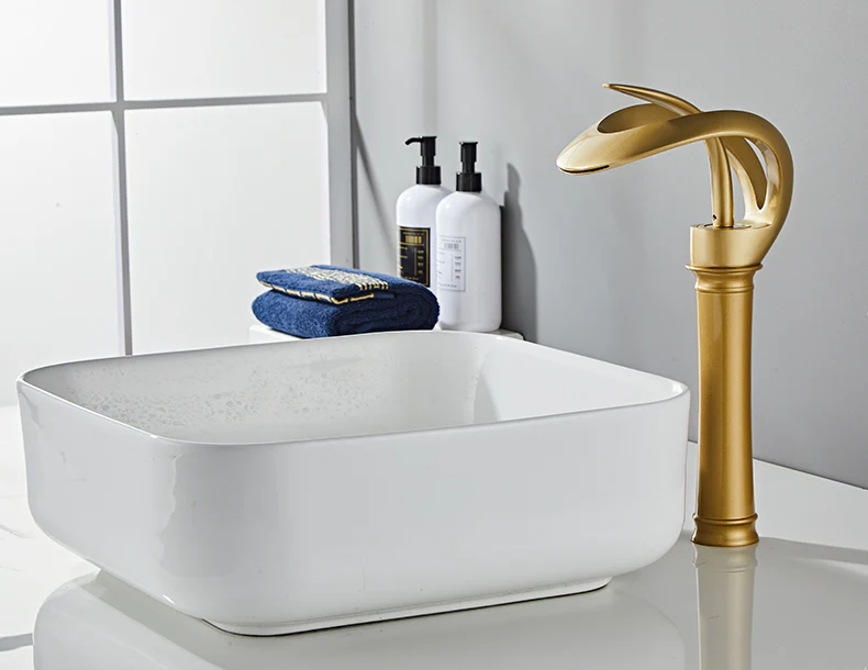 Creative Hot Cold Faucet Tap - Image 25