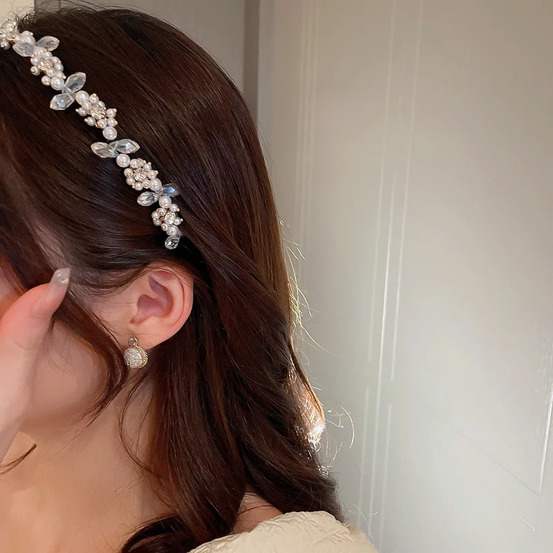 Crystal Pearl Flower Headband - Image 3