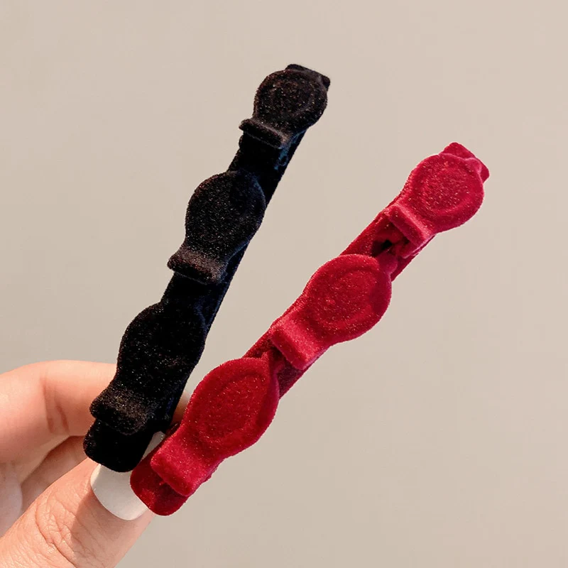 Hair Clip Pins - Image 34