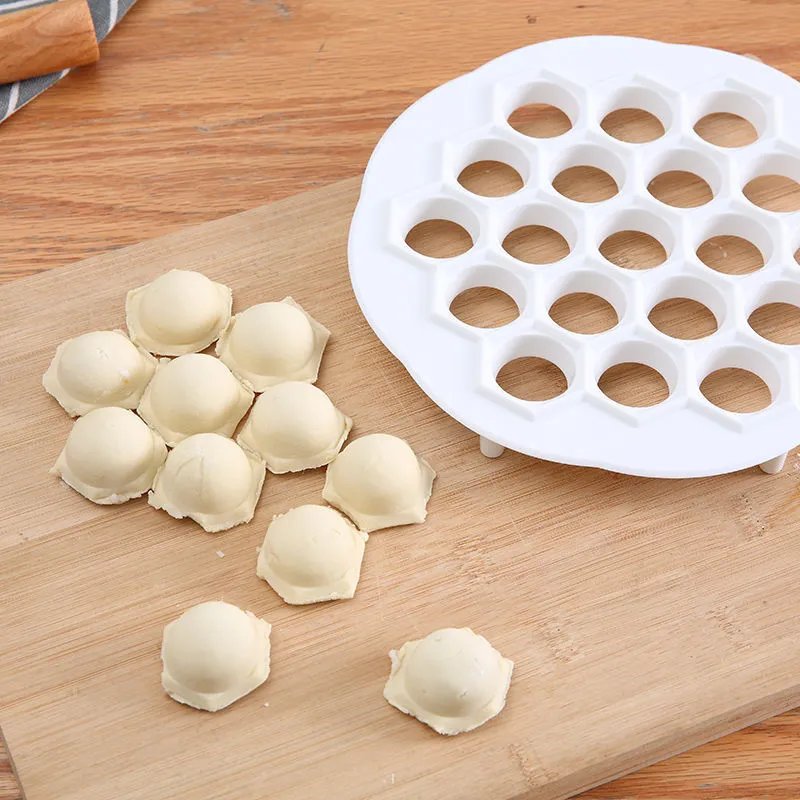 Dumpling Wonton Ravioli Maker - Image 3
