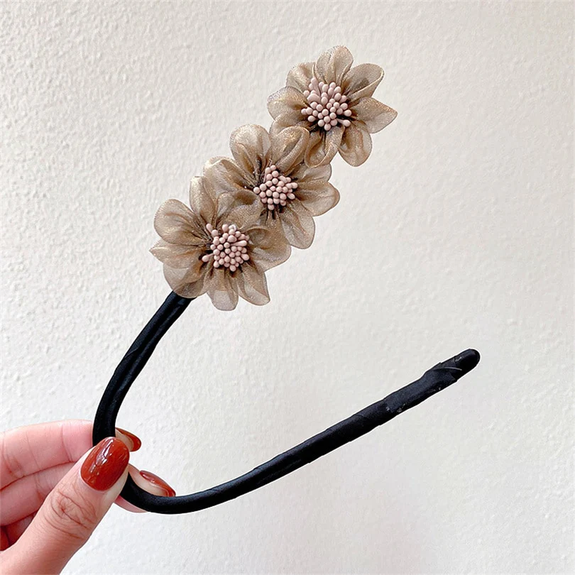 Elegant Chiffon Flowers Bun Hair Maker - Image 8