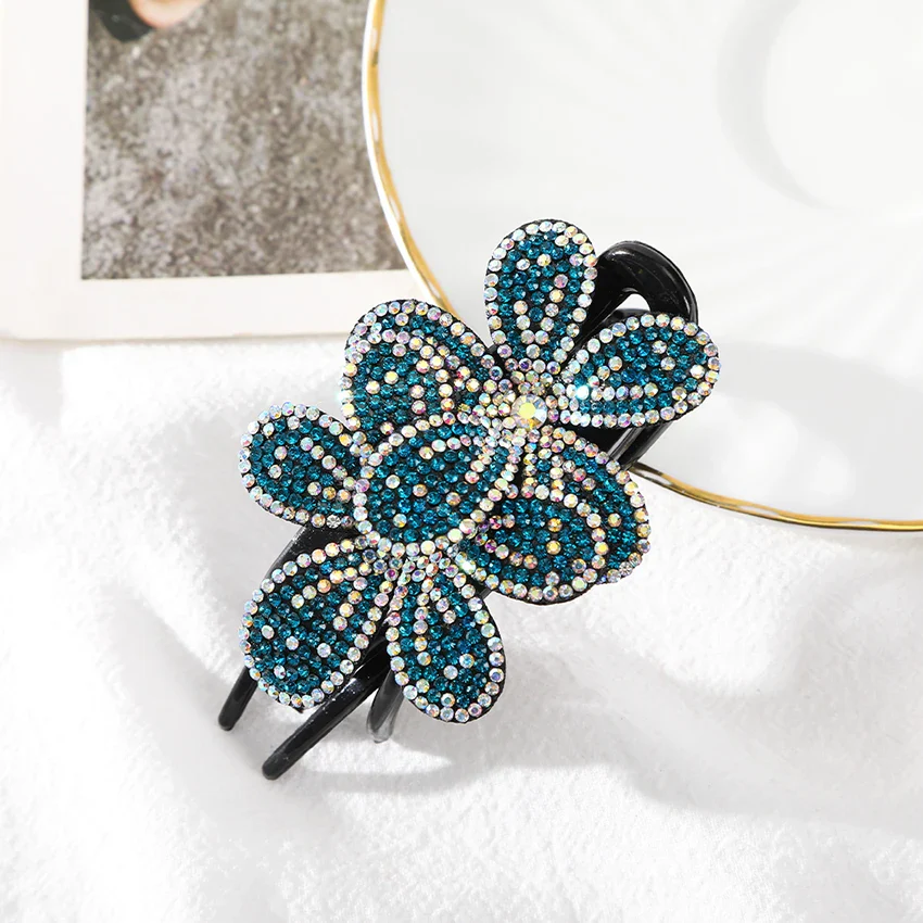 Elegant Rhinestone Flower Clip - Image 16