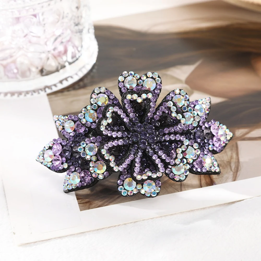 Elegant Rhinestone Flower Hair Clip - Image 6