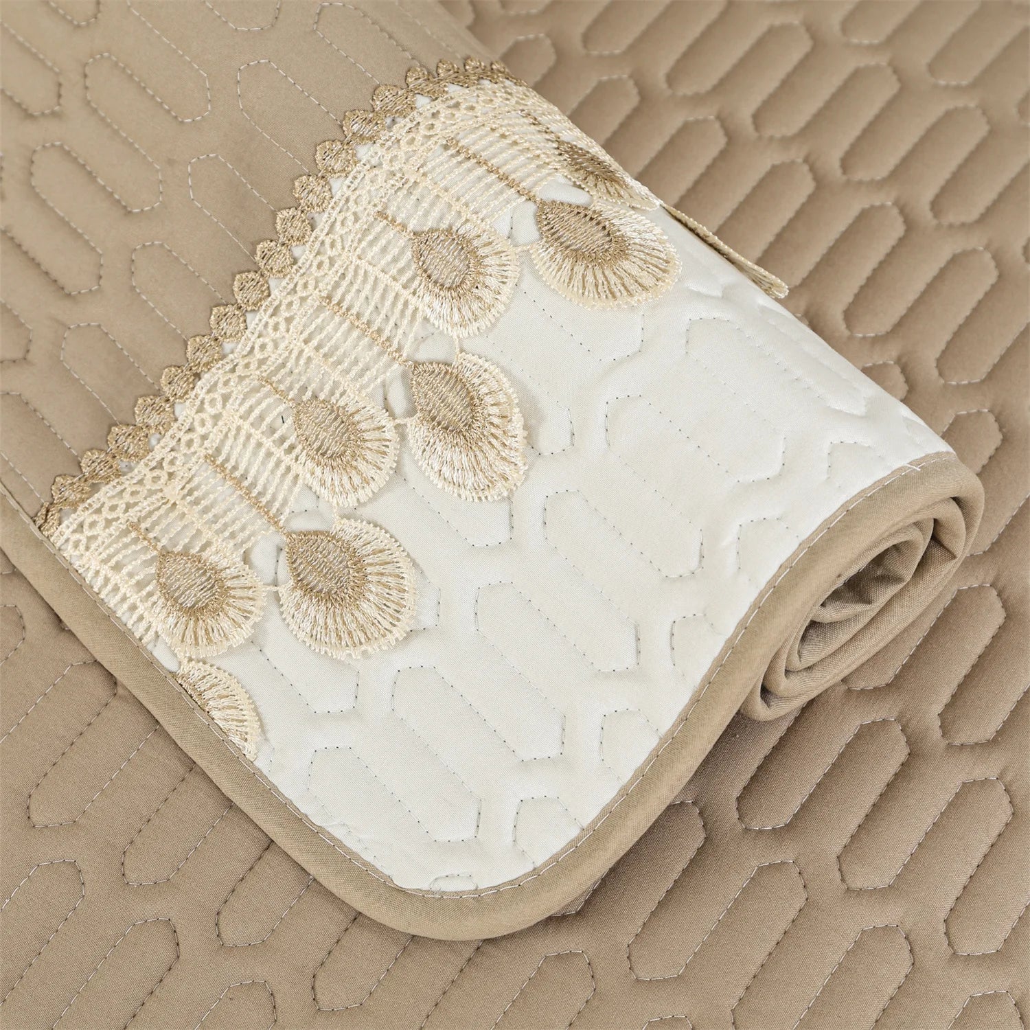 Feather Embroidery Sofa Seat Protector - Image 4