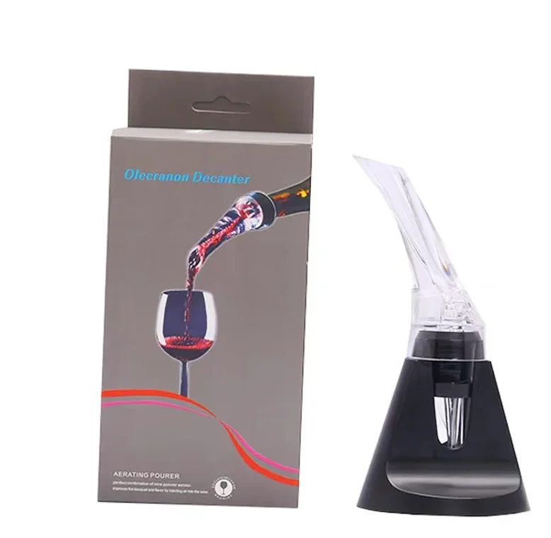 Festive Flow: Wine Aerator Decanter Set - Image 8