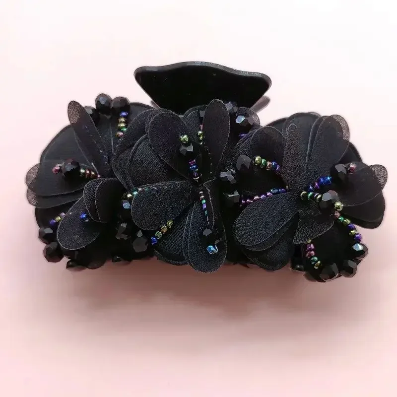 Flower Hair Claw - Image 16