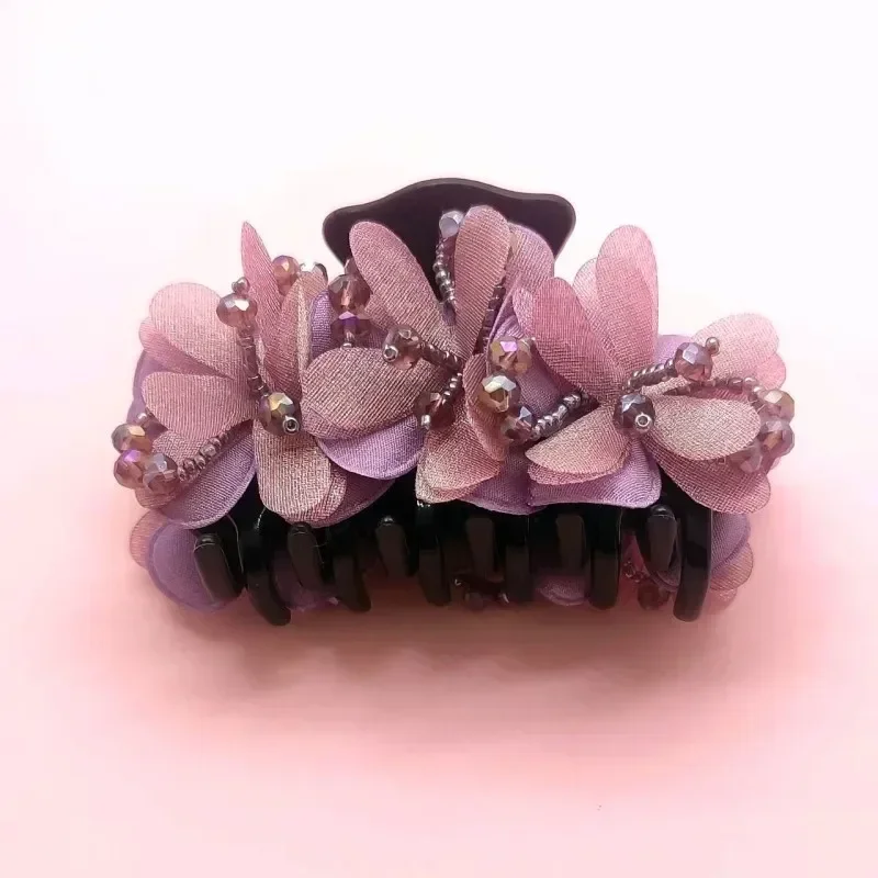 Flower Hair Claw - Image 19