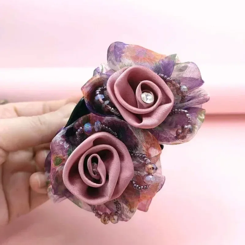 Flower Hair Claw - Image 23
