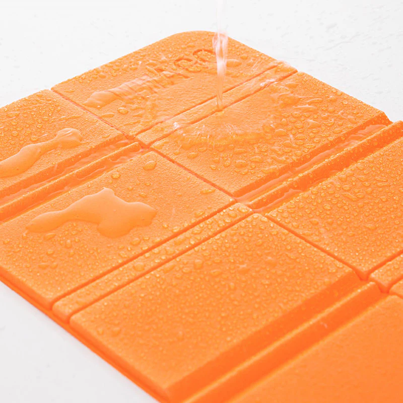 Foldable Waterproof Mat - Image 13
