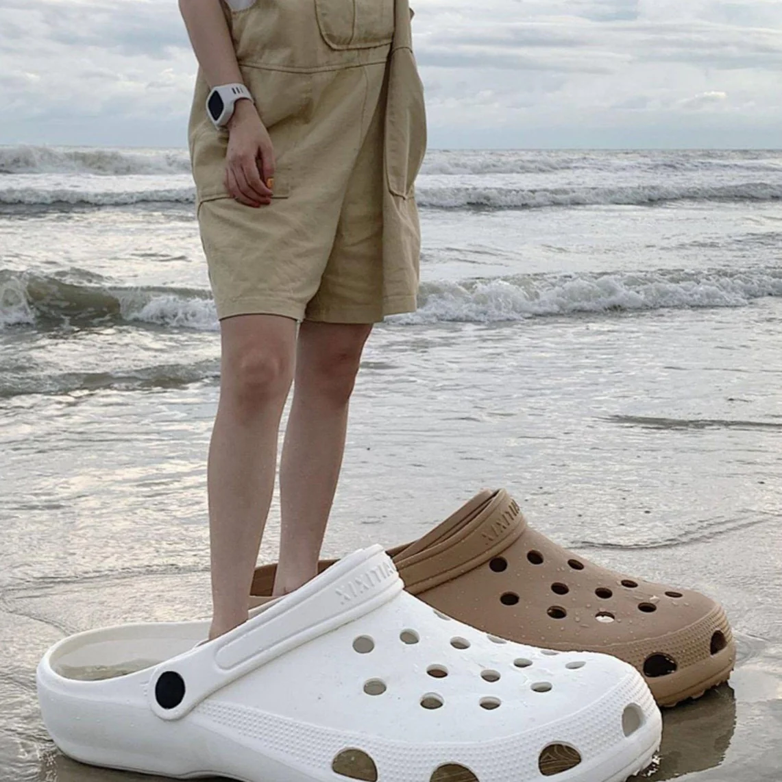 Giant Crocs - Image 14