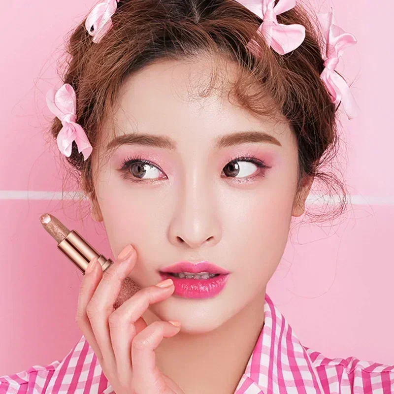 GleamGlitter Matte Lipstick - Image 6