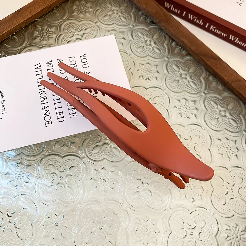 Hair Clip - Image 11