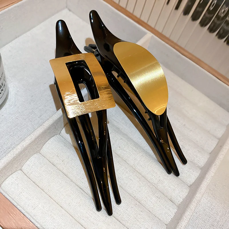 Hair Clip - Image 2