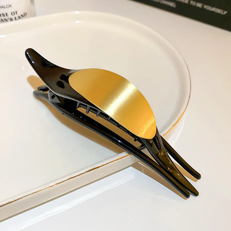 Hair Clip - Image 8