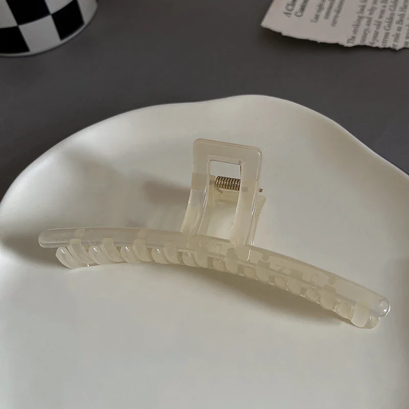 Hair Clip - Image 9