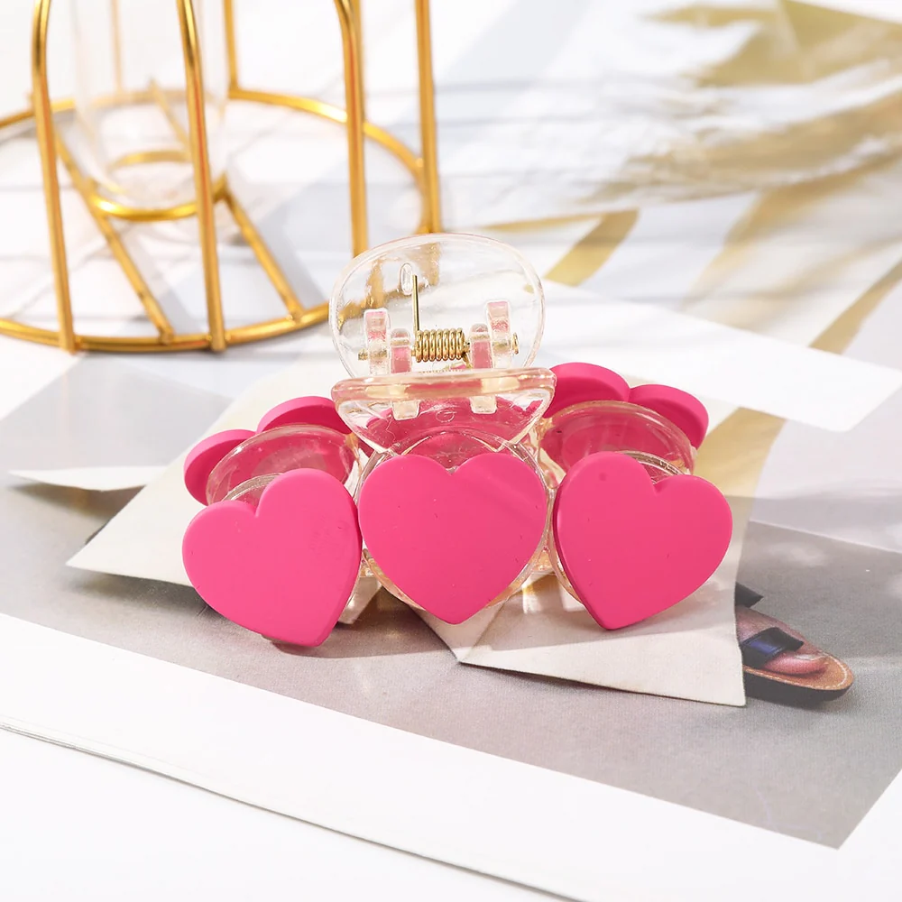 Heart Hair Claw - Image 26