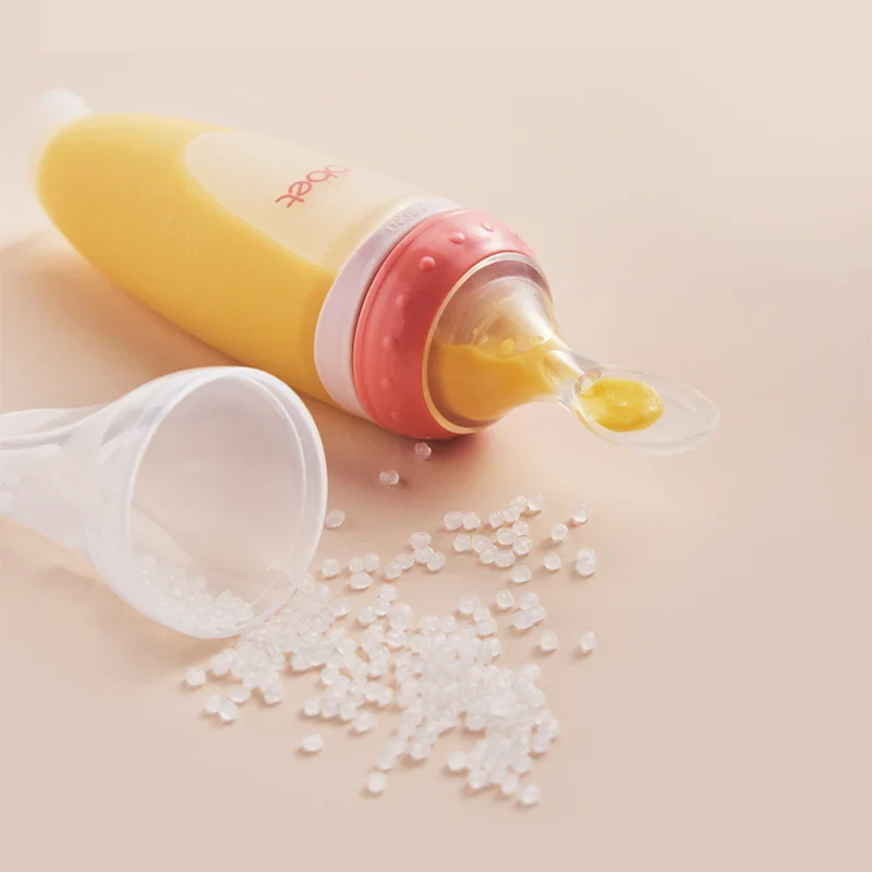 High Quality Baby Spoon Bottle Feeder - Image 4