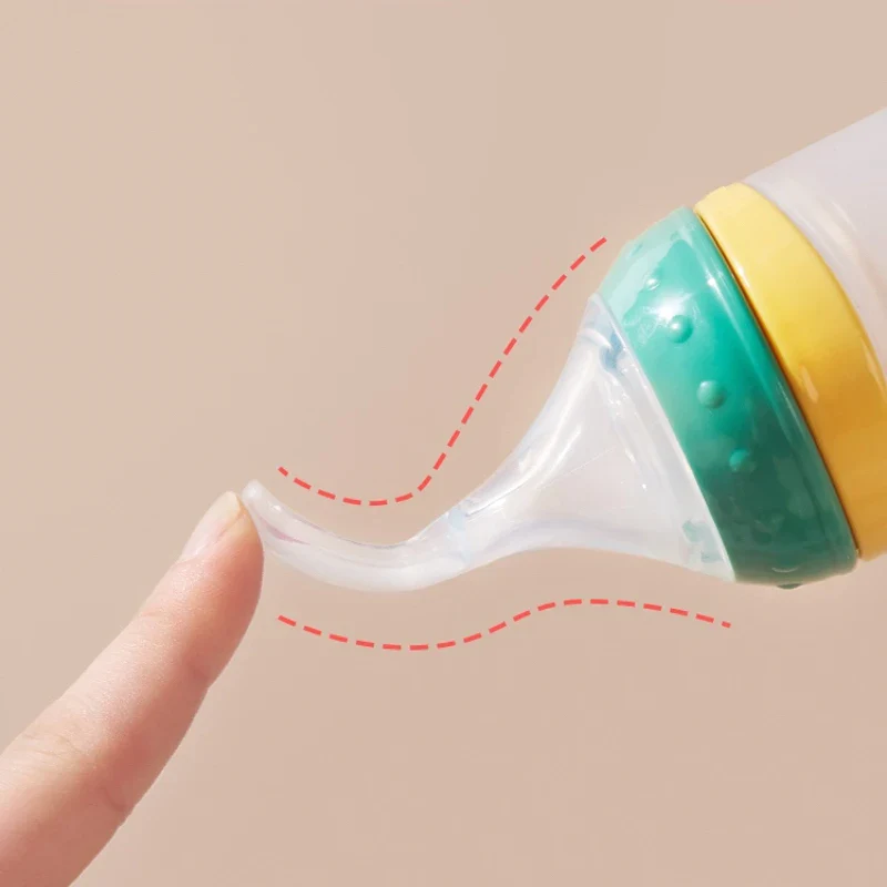 High Quality Baby Spoon Bottle Feeder - Image 6