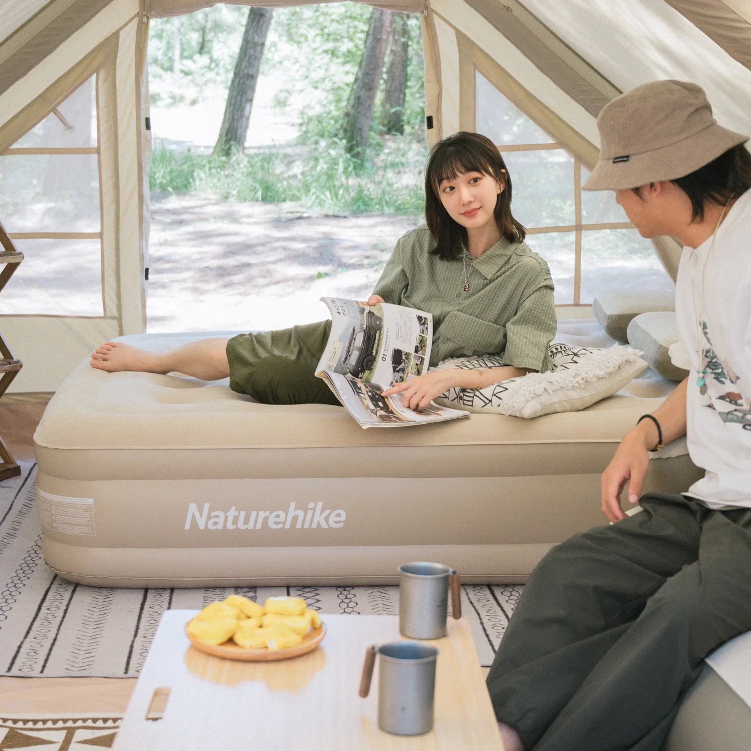 Inflatable Sleeping Mattress - Image 8