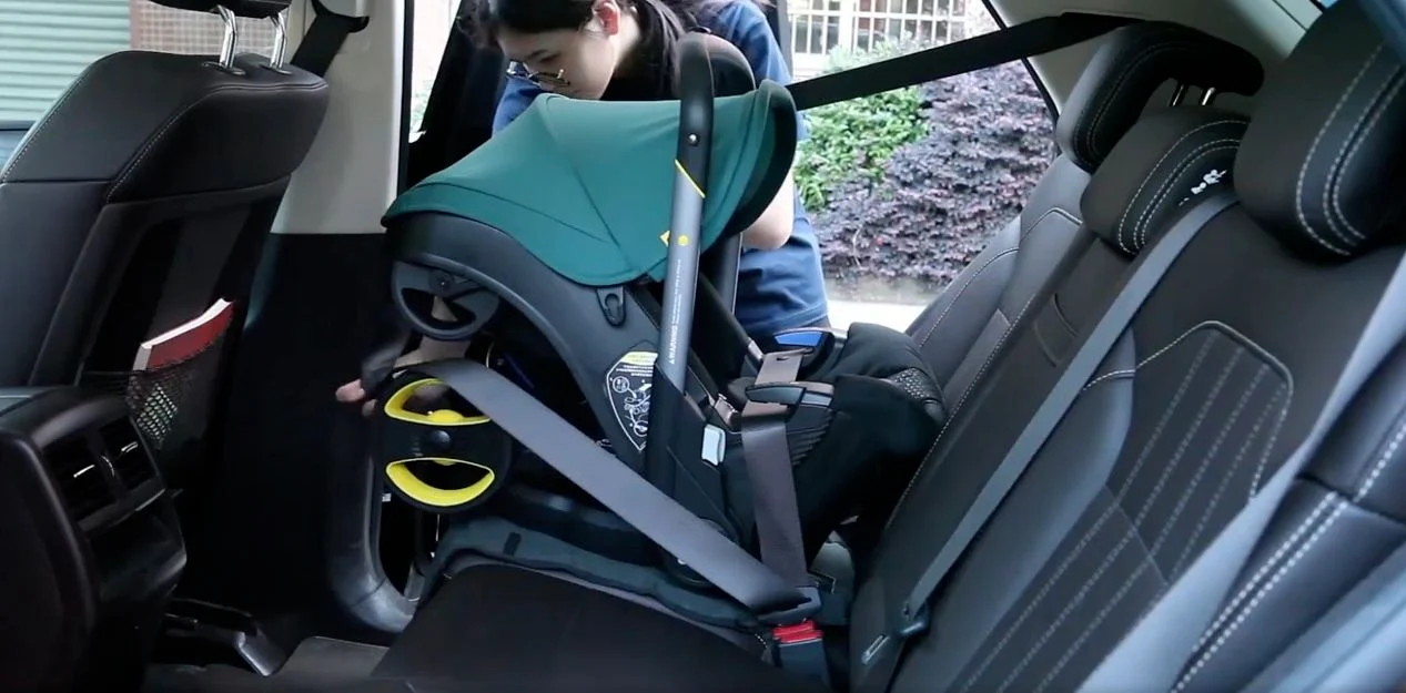 Lightweight 3-In-1 Foldable Baby Car Seat Carriage Stroller - Image 25