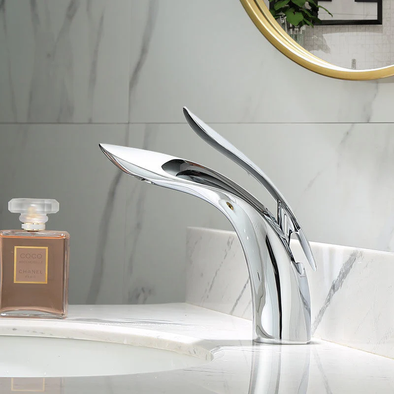 Luxury Bathroom Faucet - Image 30