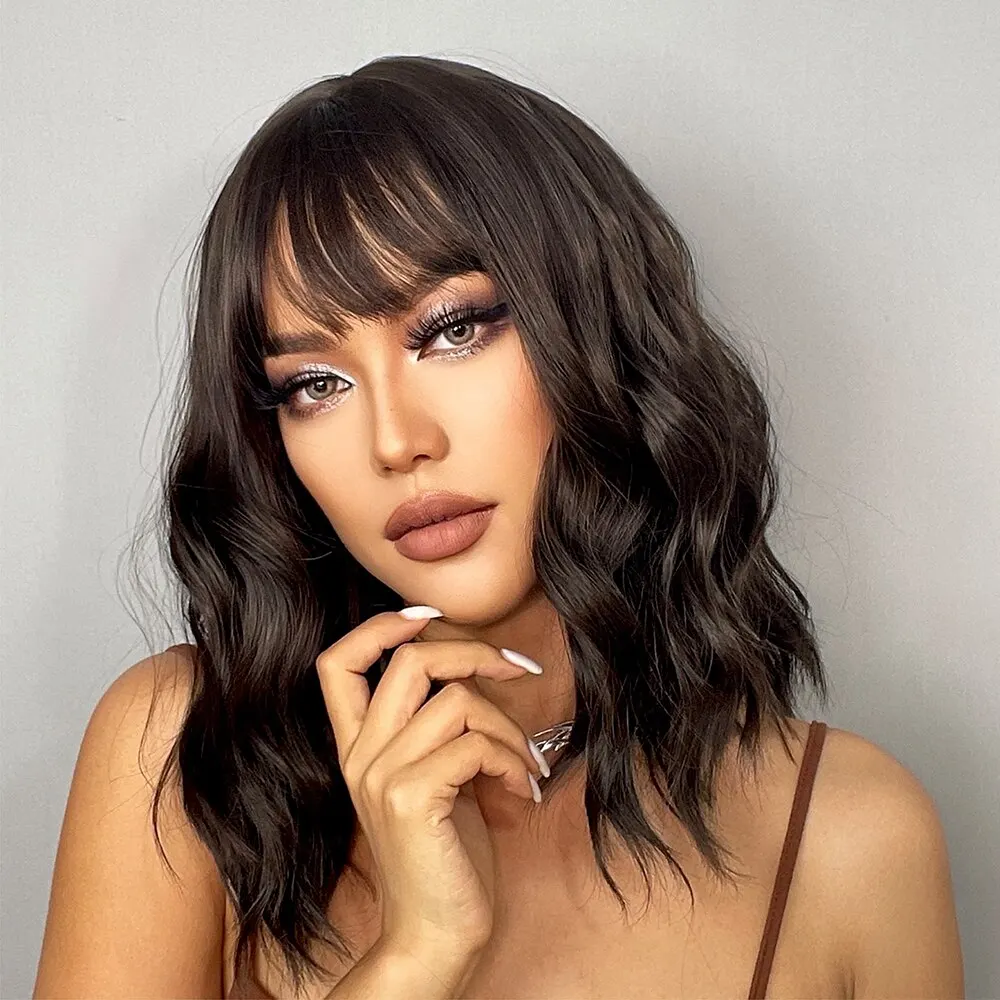 Medium Wavy Hair Wig - Image 3