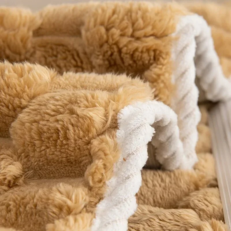 Non-slip Plush Sofa Cover - Image 2