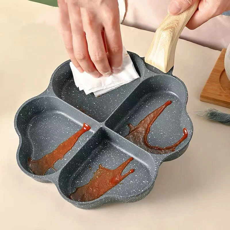 Non-Stick Frog-shaped Heart-shaped Pan - Image 6