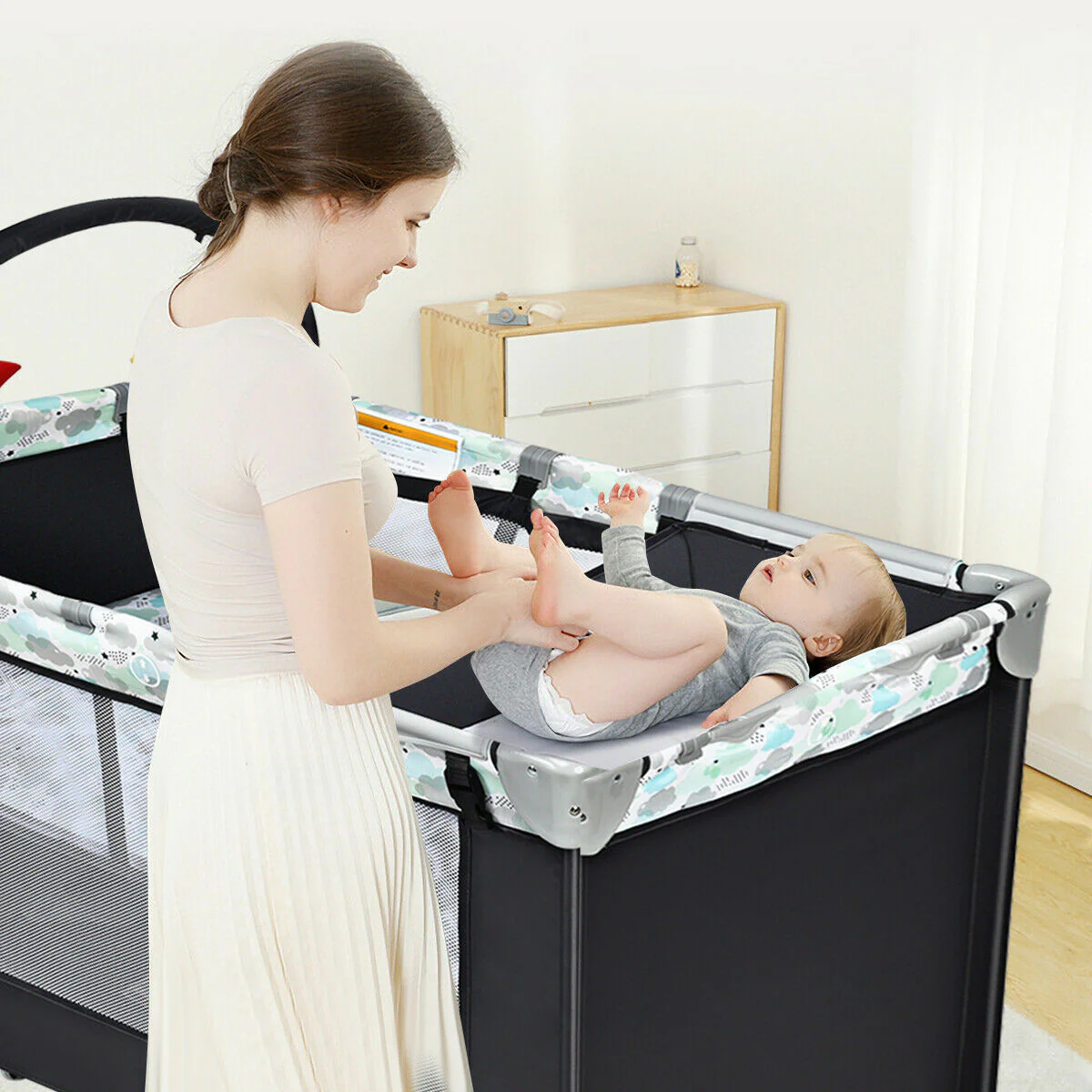 Portable Baby Crib - Image 10