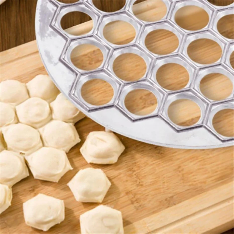 Pasta Ravioli Maker - Image 4
