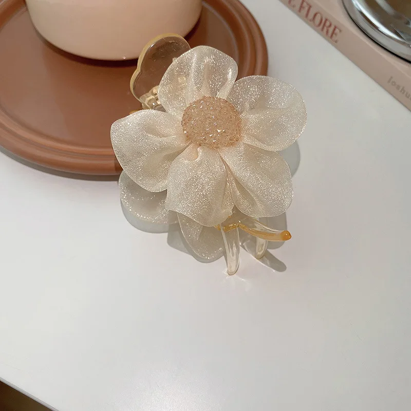 Pearl Flower Hair Claw - Image 2