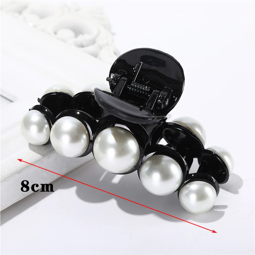 Pearls Hair Claw Clip - Image 5