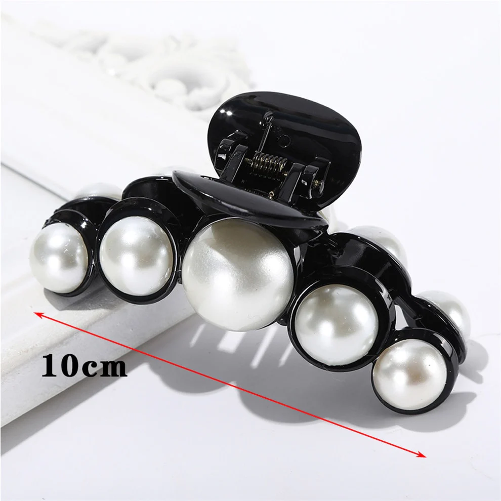 Pearls Hair Claw Clip - Image 8