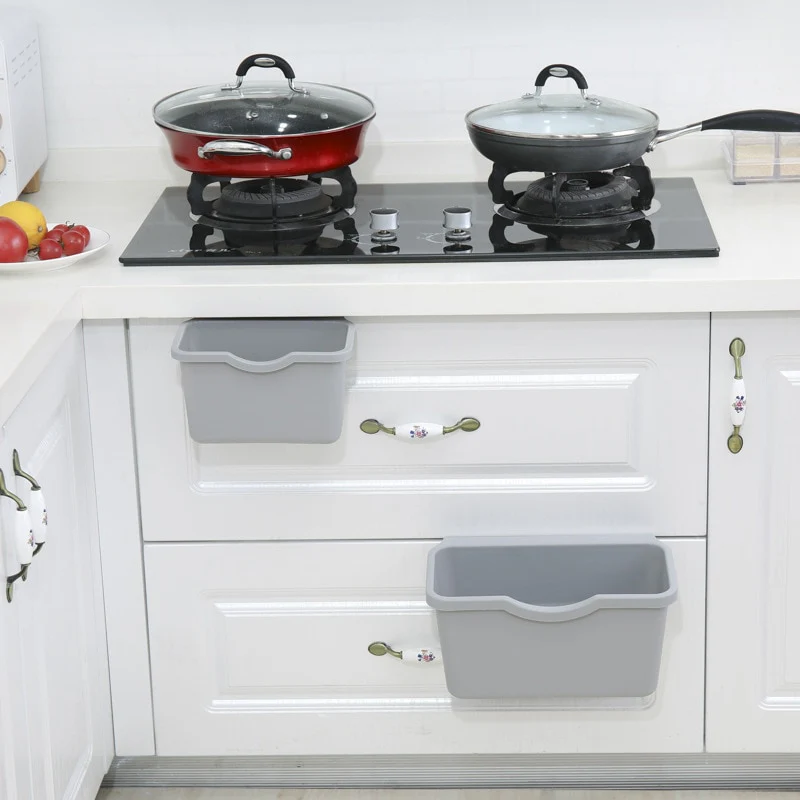 Plastic Hanging Bin - Image 10