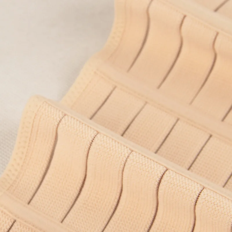 Reformi Postpartum Waist Belt - Image 5