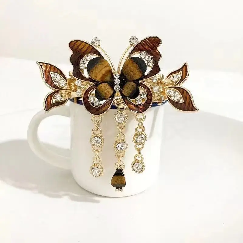 Rhinestone Butterfly Hair Pin - Image 9