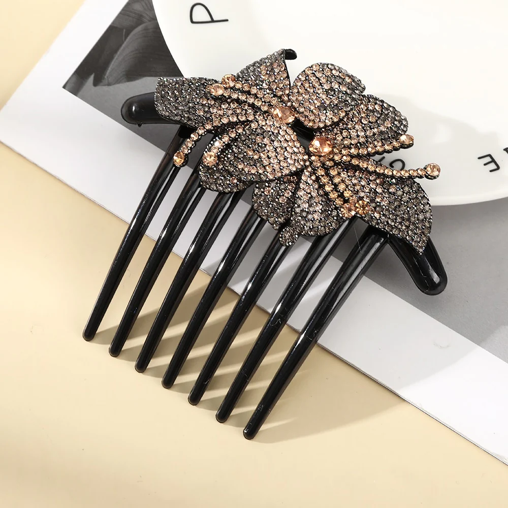 Rhinestone Flower Hair Comb - Image 13