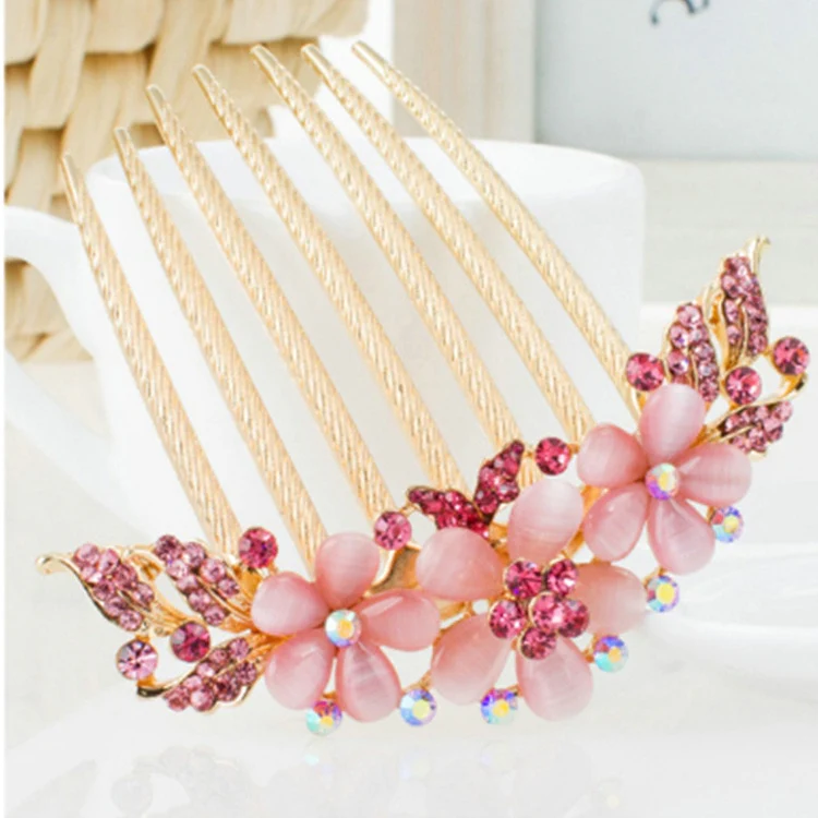 Rhinestone Glam Hair Accessory - Image 4