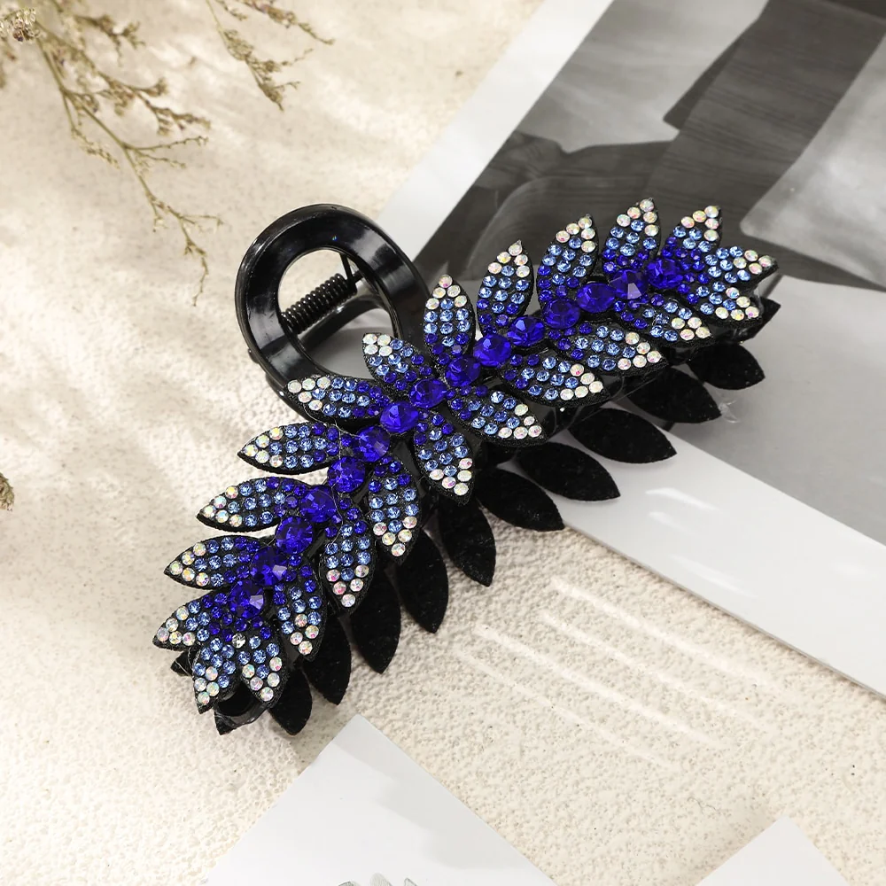 Rhinestone Leave heart Hair Claw - Image 12