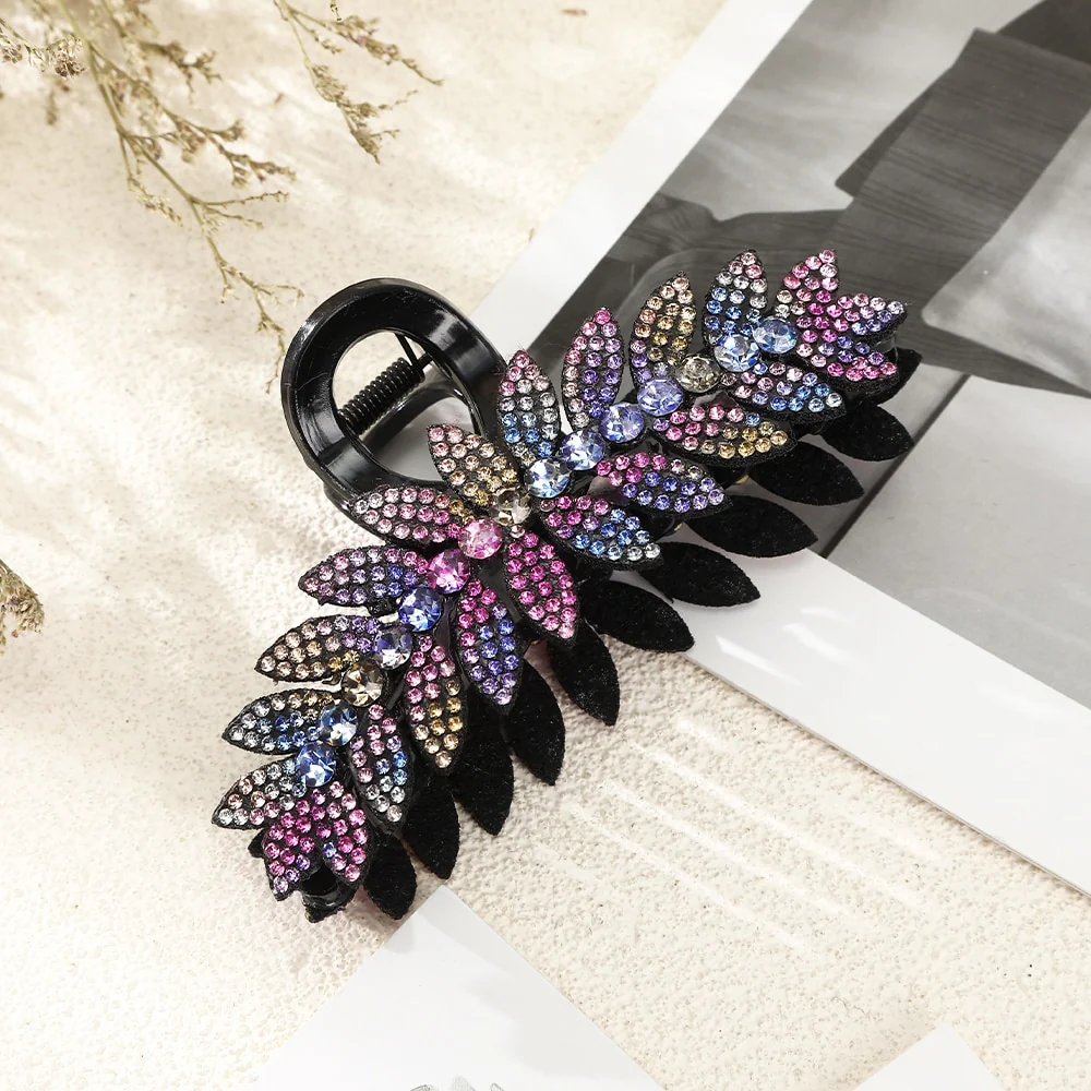 Rhinestone Leave heart Hair Claw - Image 14