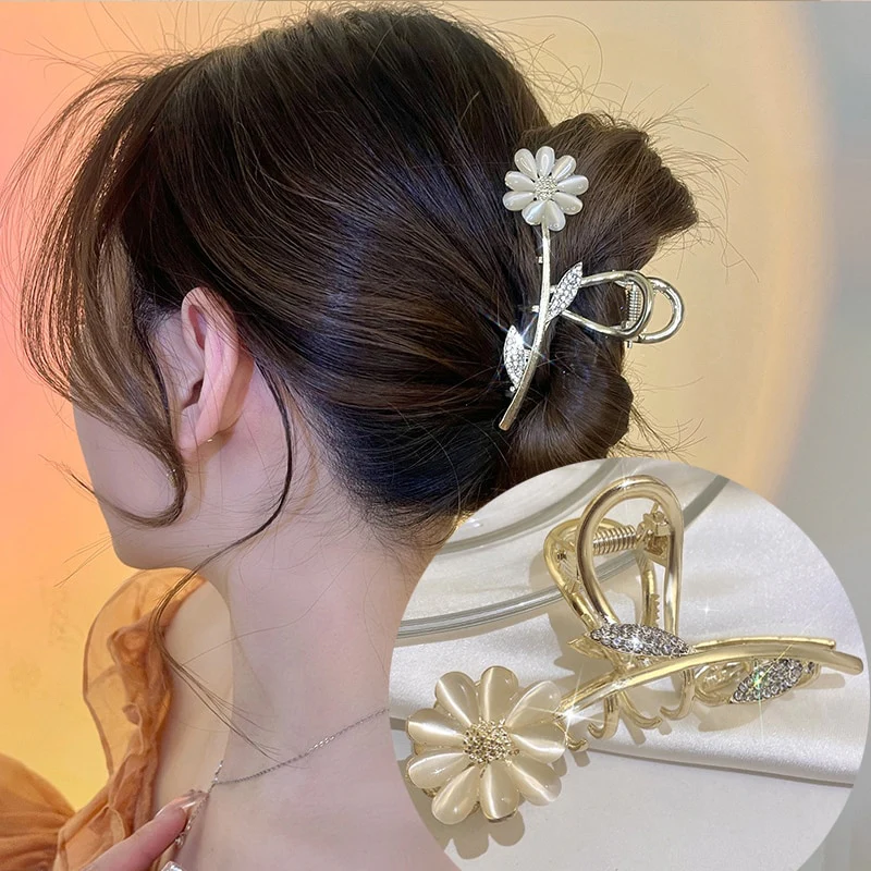 Rhinestone Metal Hair Claw - Image 14