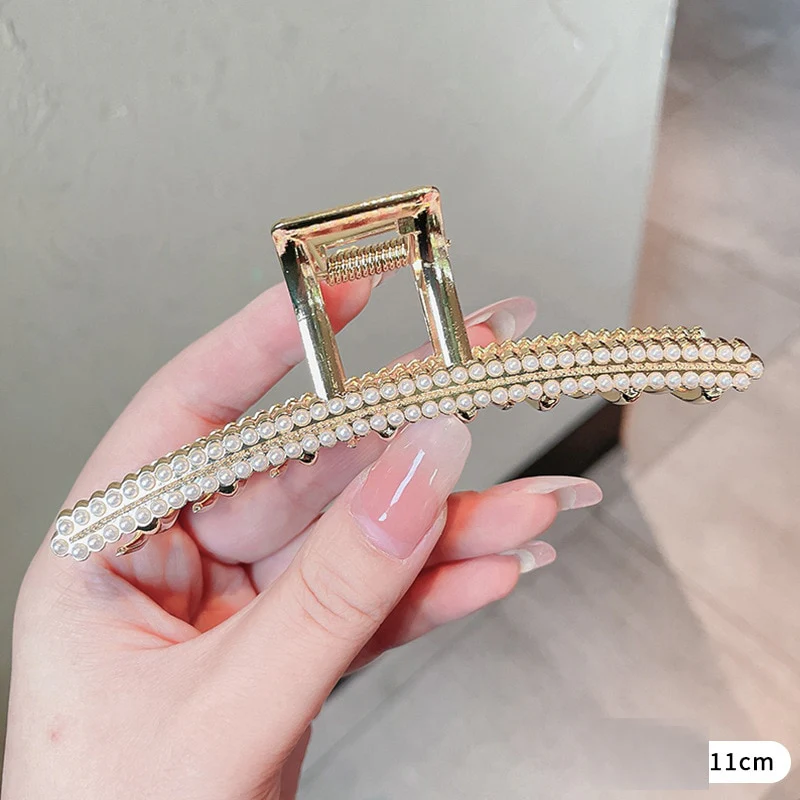 Rhinestone Metal Hair Claw - Image 18