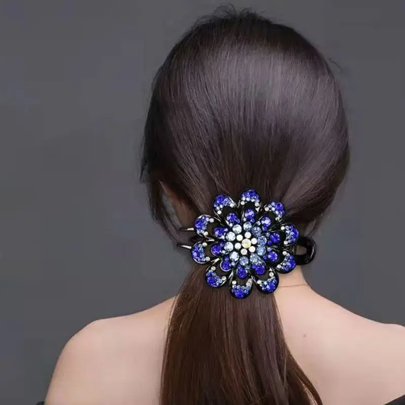 Rhinestones Flower Hair Clip - Image 2